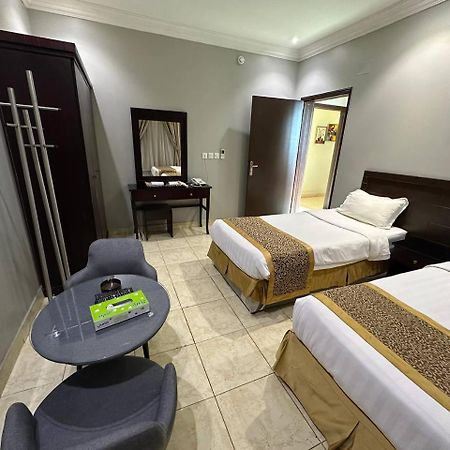 Al Rawda - Hotel Tabúk Kültér fotó