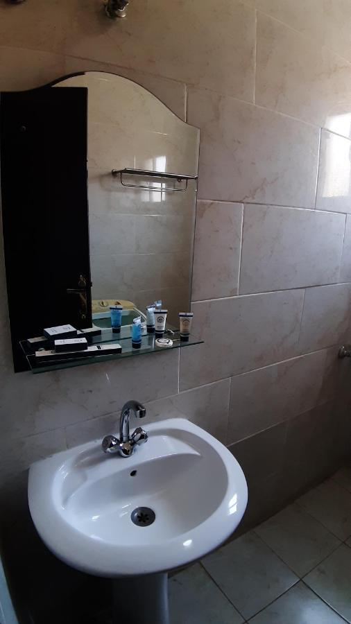 Al Rawda - Hotel Tabúk Kültér fotó